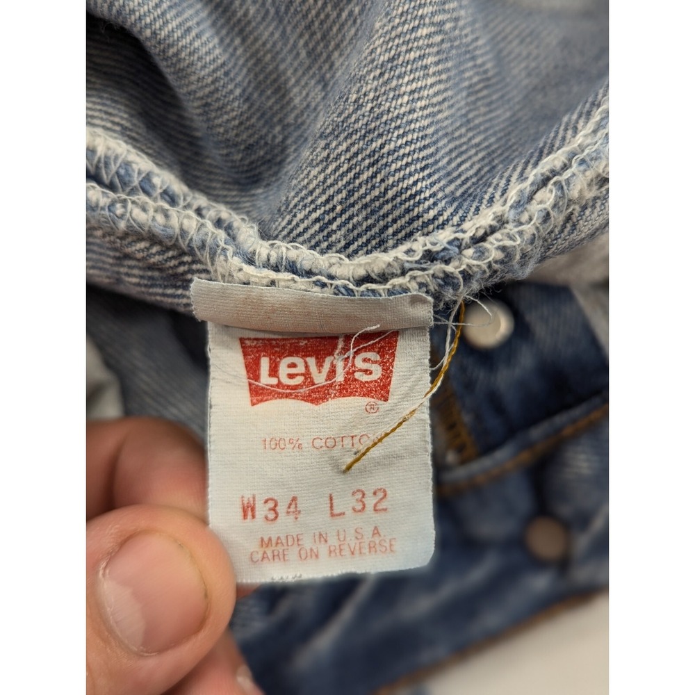 VTG Levis Jeans Mens 32x31 Blue 501 Distressed Straight Light USA Tagged 34x32 - Picture 2 of 11